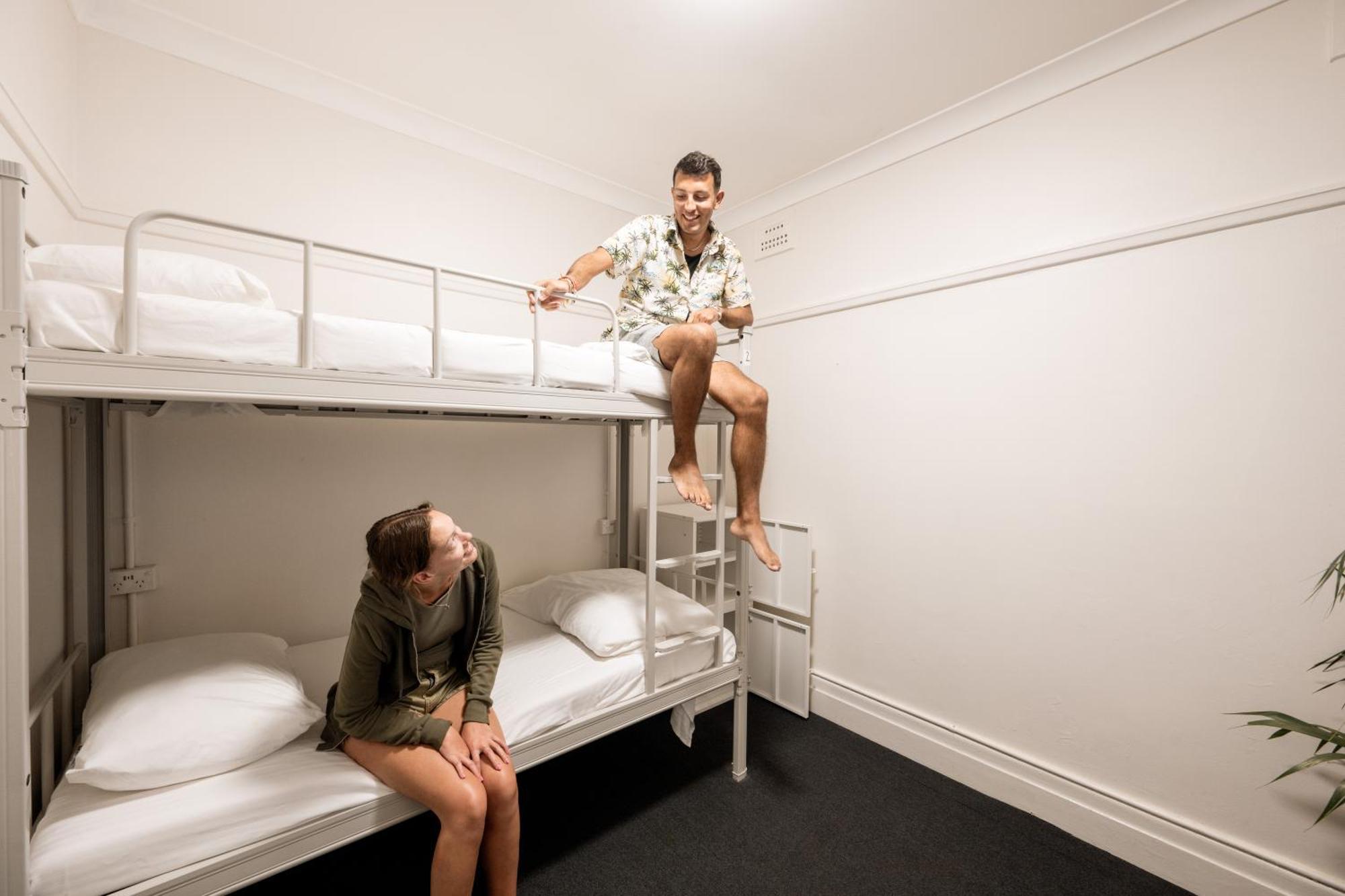 Hostel Urban Nomad Potts Point - 18 To 39 Only Sydney Zewnętrze zdjęcie