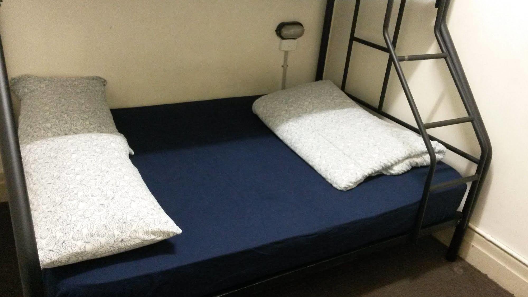 Hostel Urban Nomad Potts Point - 18 To 39 Only Sydney Zewnętrze zdjęcie